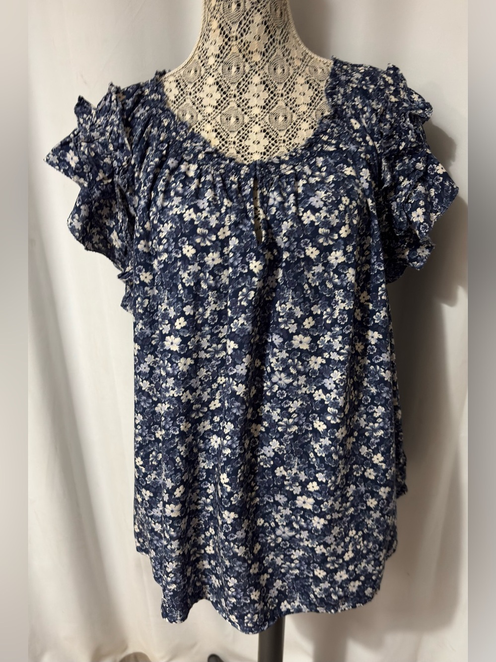Pl Sz 2X Old Navy Dark Blue Floral Boho Peasant Short Ruffle Sleeve Blouse